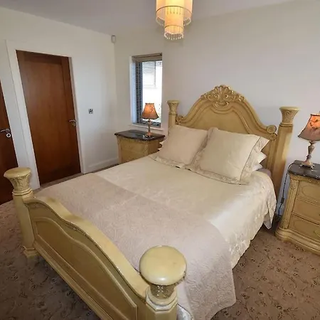Holiday home No50 Luxury 3bed3bath With Ev Charger *